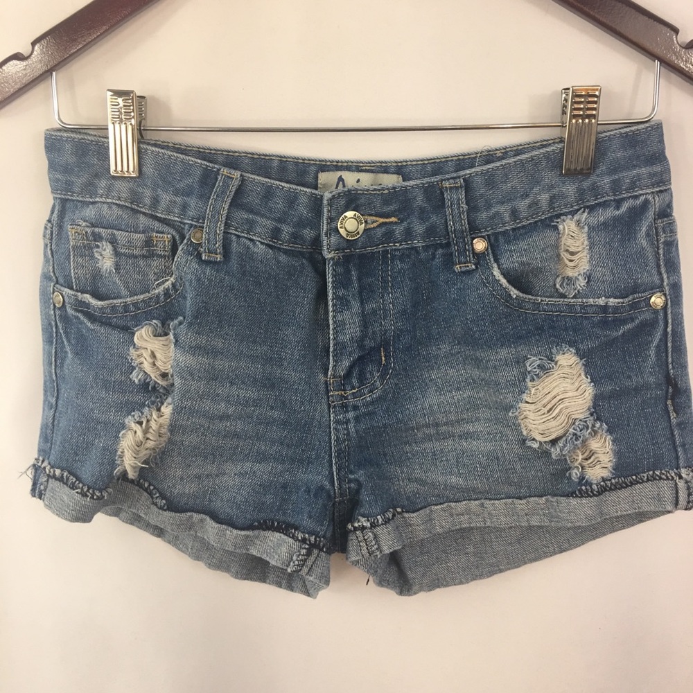 Aviva Jean Short Shortie Denim Size 3 Distressed